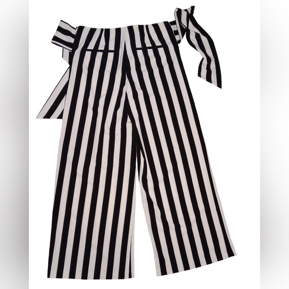 New York & Company Black and White Stripes Wide-leg Tye Waist Pants, Size 12 - Picture 3 of 4